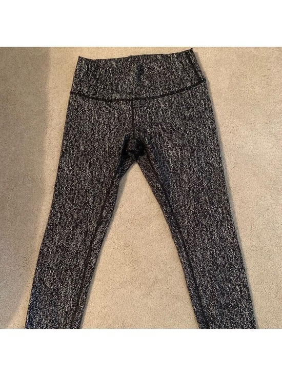 lululemon athletica Pants - Lululemon Black & White Textured Wunder Unders